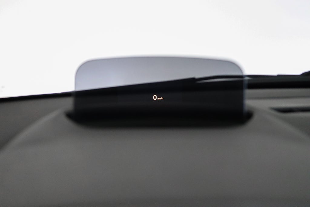 BMW 218 i Active Tourer Sport Line Navi HuD Drag B-kamera