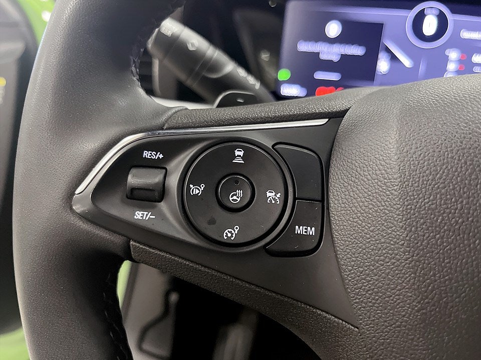 Bild på Opel Mokka Ultimate 1.2 PT 130hk Aut - B-KAMERA, CARPLAY