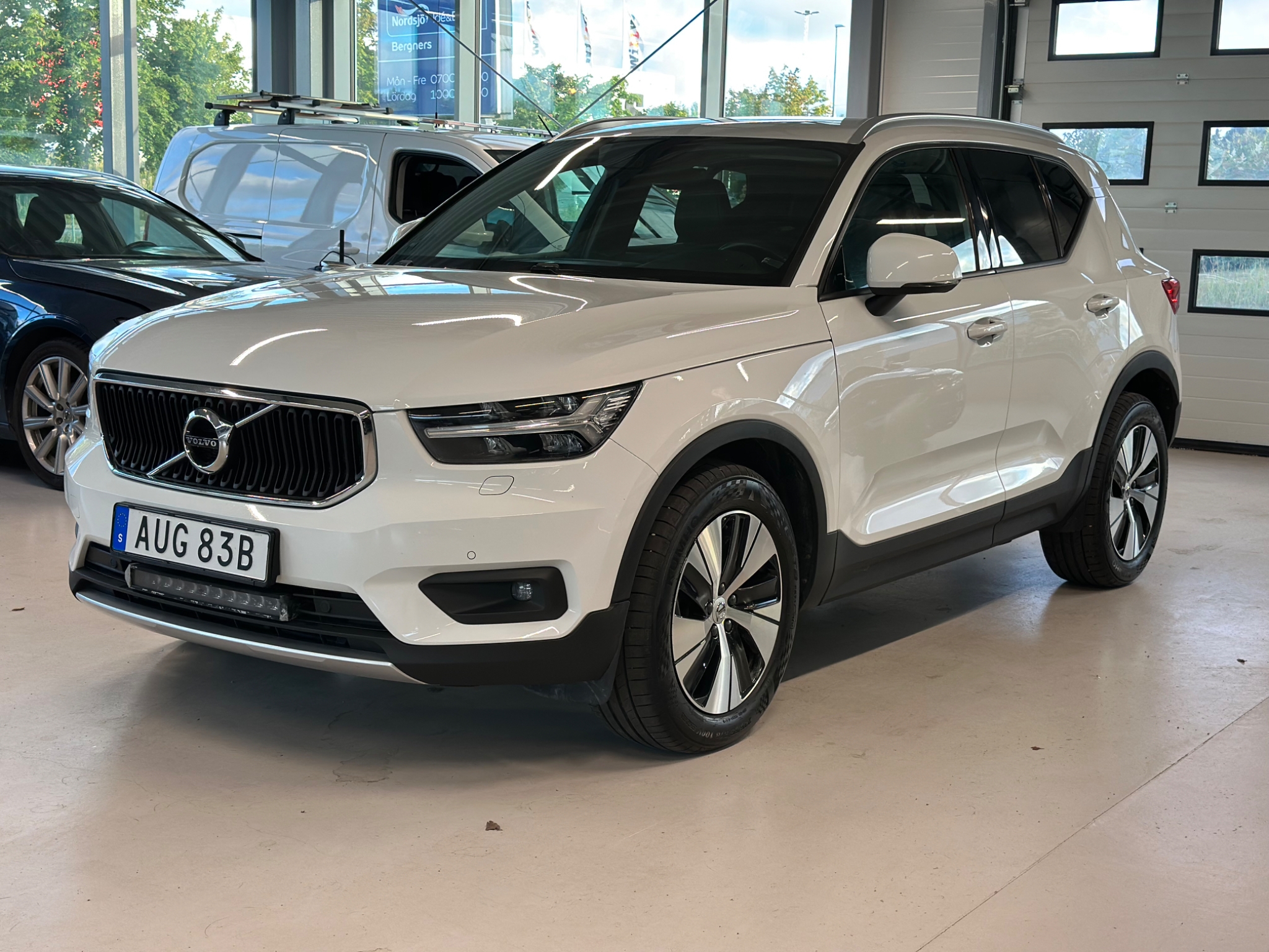 Volvo XC40 2020, bild 3/48