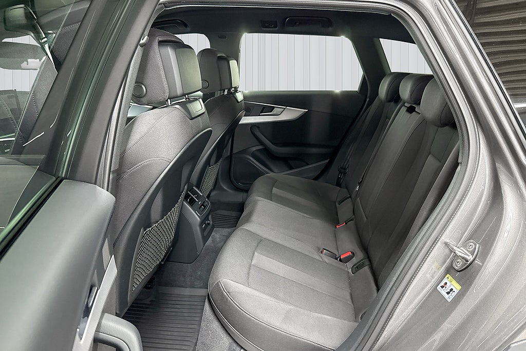 Audi A4 2021