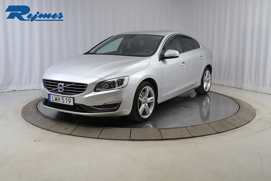Volvo S60 D4 AWD Classic Momentum
