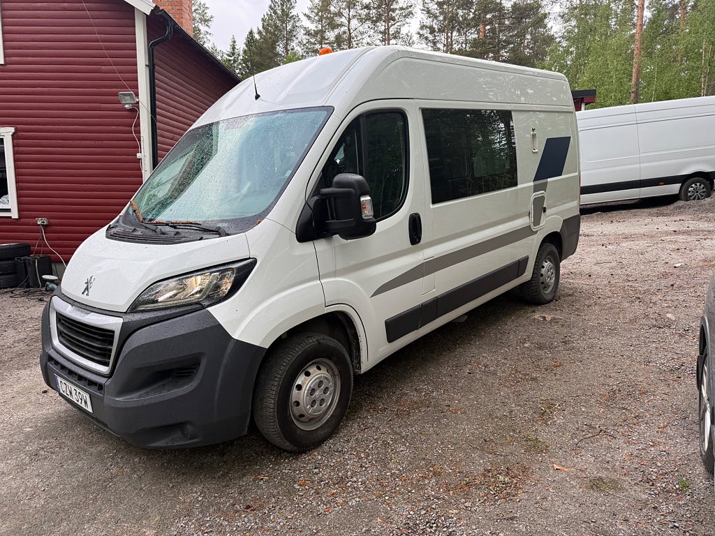 Peugeot Boxer Crew Cab Cross Buss MOMS 7 Sitsig 2.0 BlueHDi Euro 6