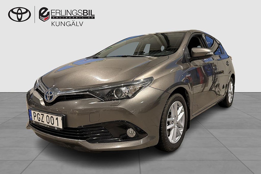 Toyota Auris Hybrid 1,8 5D Intense Edition