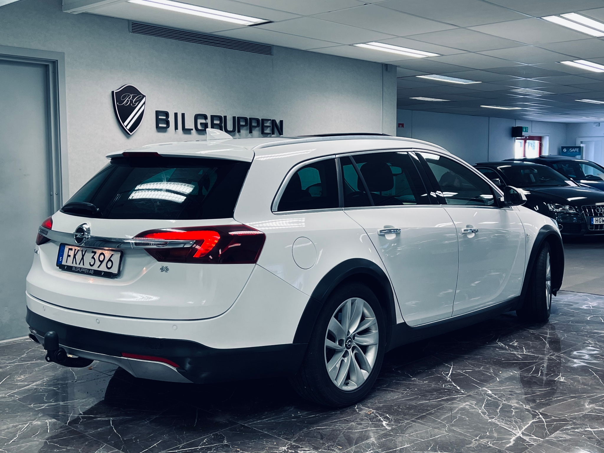 Opel Insignia Country 2.0 CDTI 4x4 2017, bild 4/55