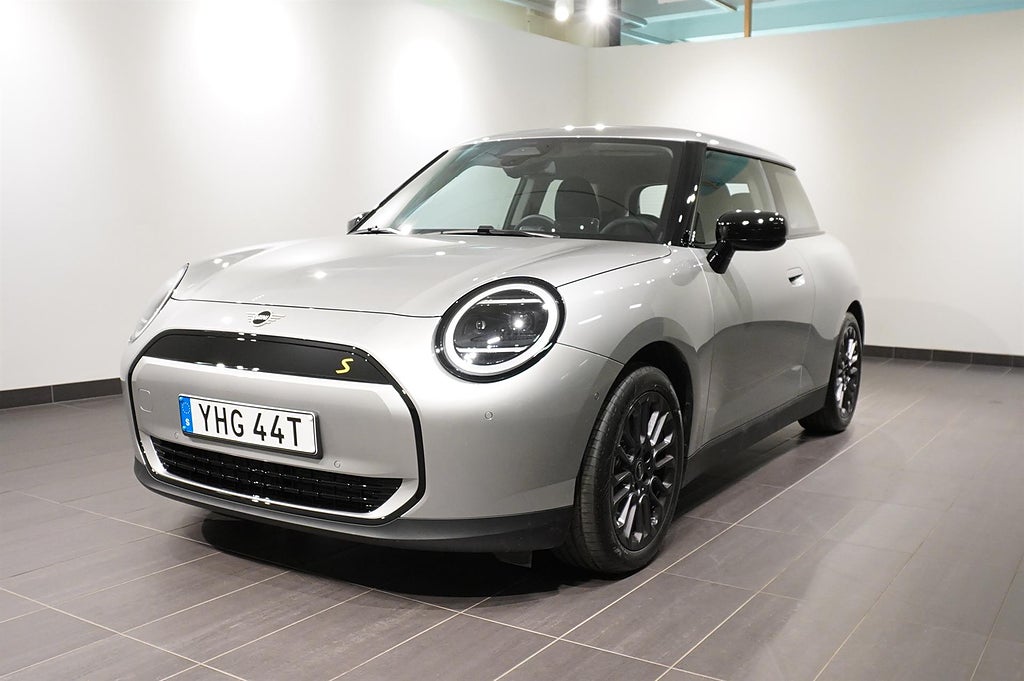MINI Cooper SE Head-Up Backkamera Navi CarPlay