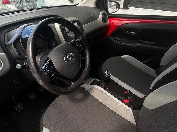 Toyota Aygo 2017, bild 6/44