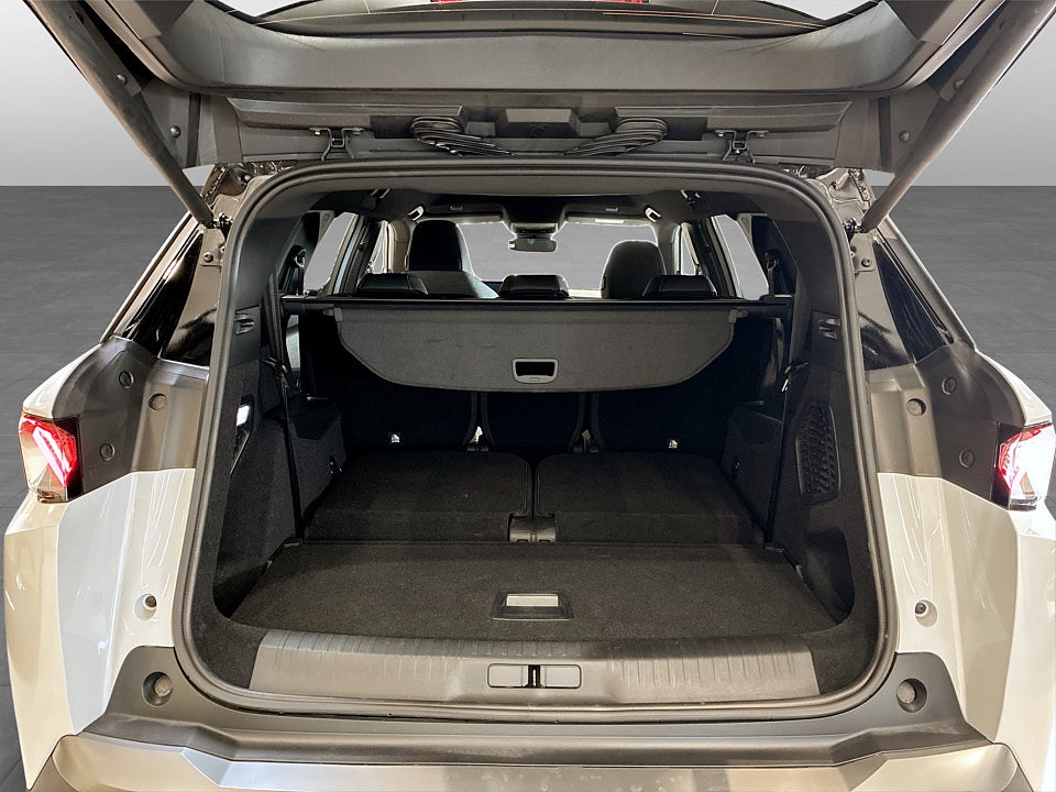 Bild på Peugeot 5008 GT Hybrid 145hk Aut KAMPANJ BRÄNSLE INGÅR