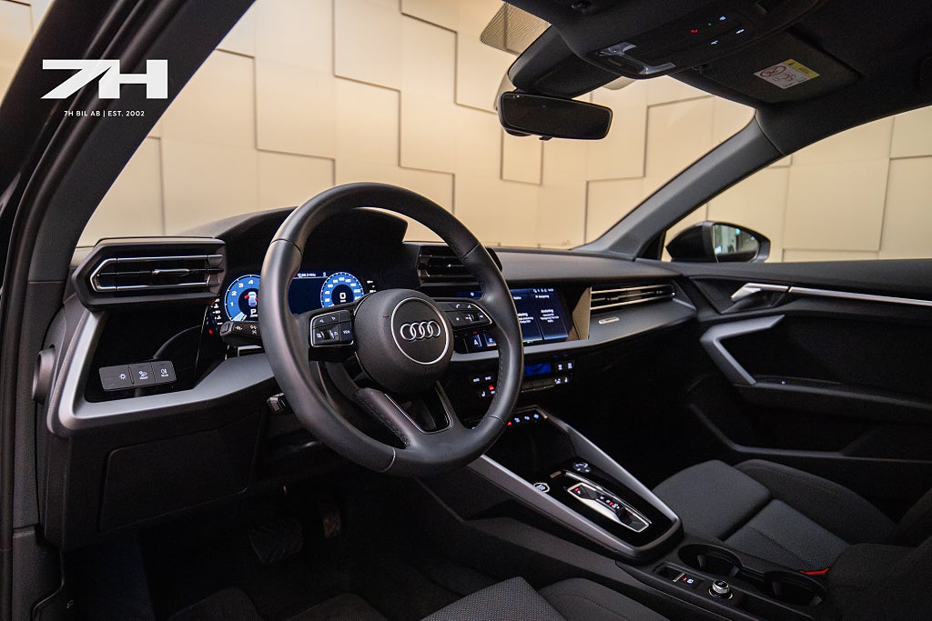 Audi A3 Sportback 35 TFSI Proline Advanced / Kamera / Nyservad