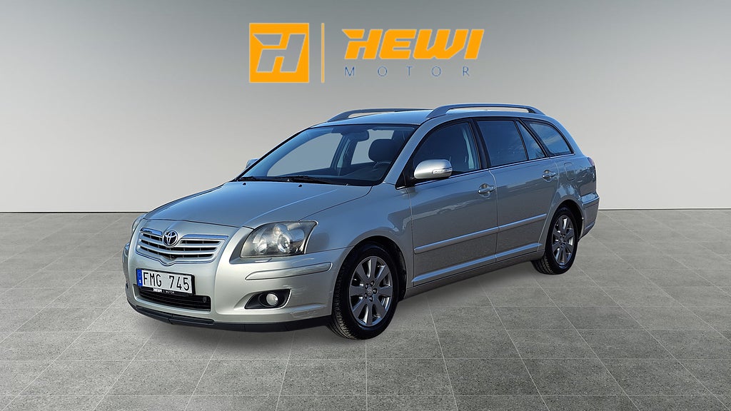 Toyota Avensis 1.8 VVT-i Kombi Drag AC S&V Elhissar Motorvärmare