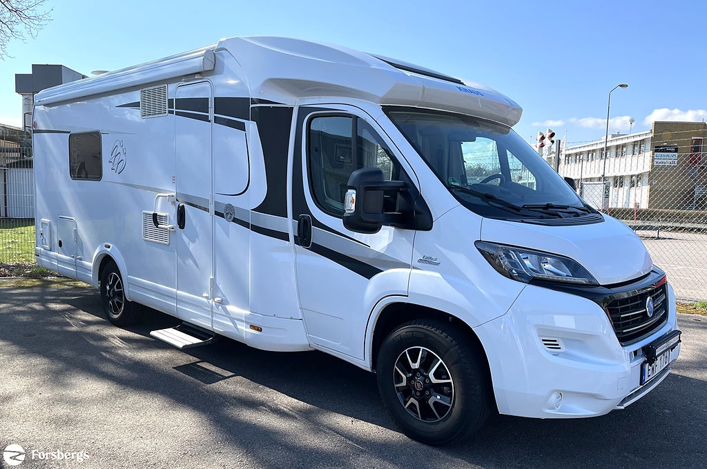 Knaus 700 MEB Scandinavian Edition // Äntligen! En husbil med badrum b