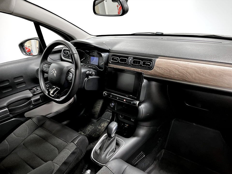 Bild på Citroën C3 Shine 1.2 PT 110hk Aut  P-SENSORER