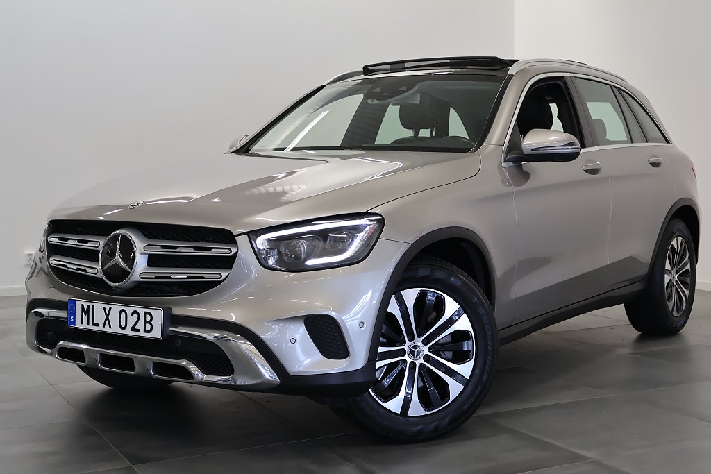 Mercedes-Benz GLC 200 4MATIC 9G-Tronic Pano V-Hjul Burmester M-Värm 360°