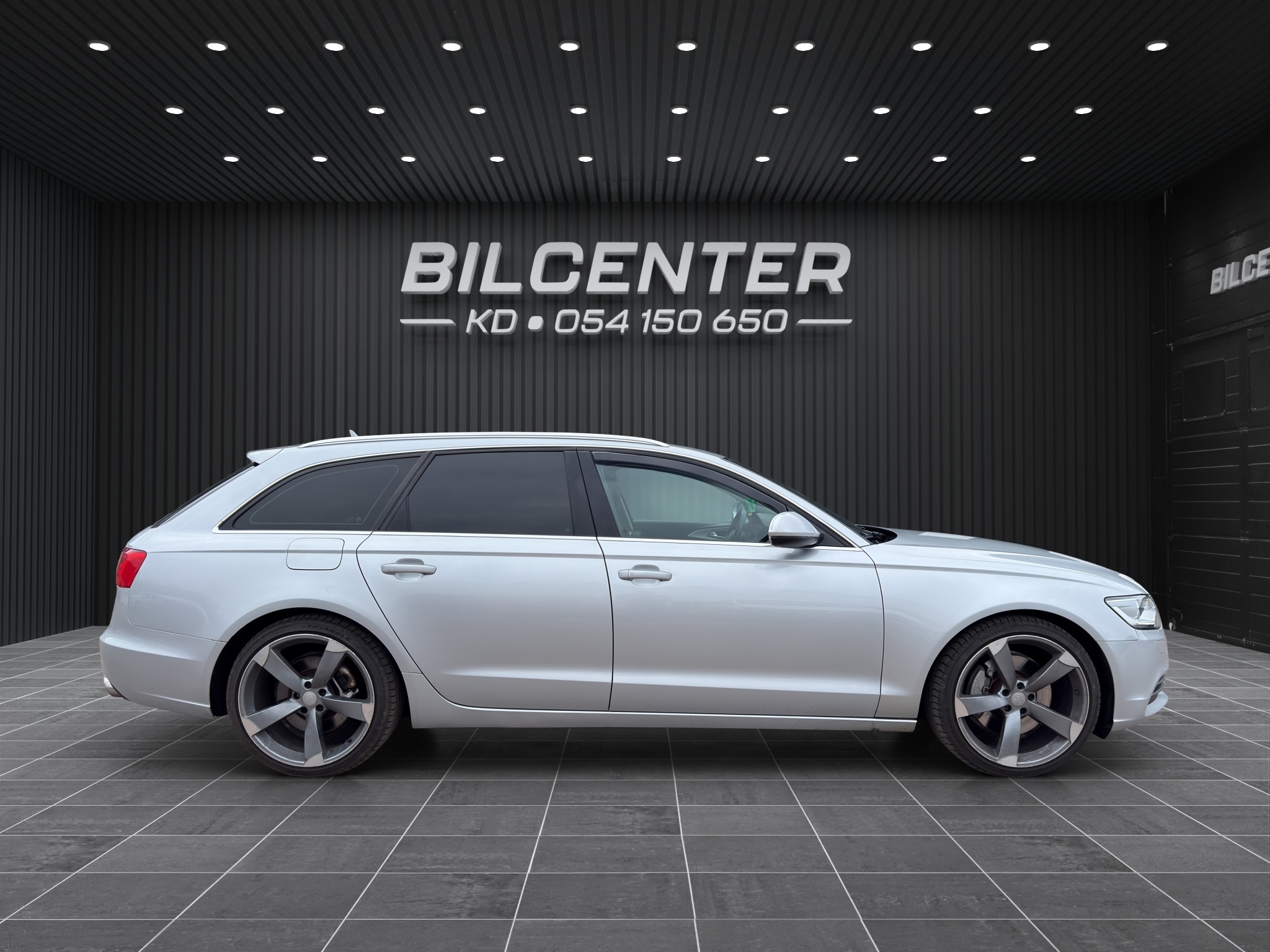 Audi A6 2012, bild 5/55
