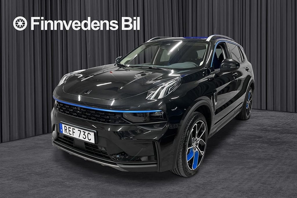 Lynk & Co 01 PHEV *S&V-hjul/Navi/360kamera*