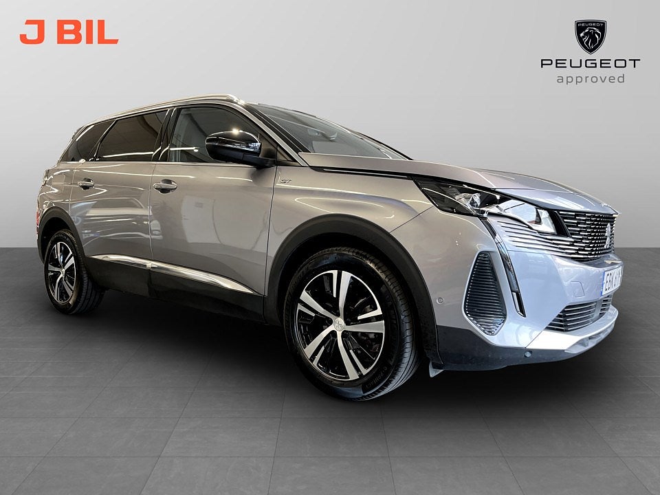 Peugeot 5008 GT 1.2 PT 130hk Aut - B-KAMERA, CARPLAY