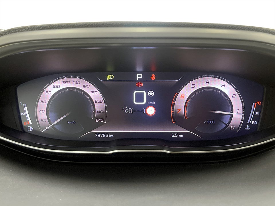 Bild på Peugeot 5008 GT 1.2 PT 130hk Aut 7-SITS B-KAMERA CARPLAY