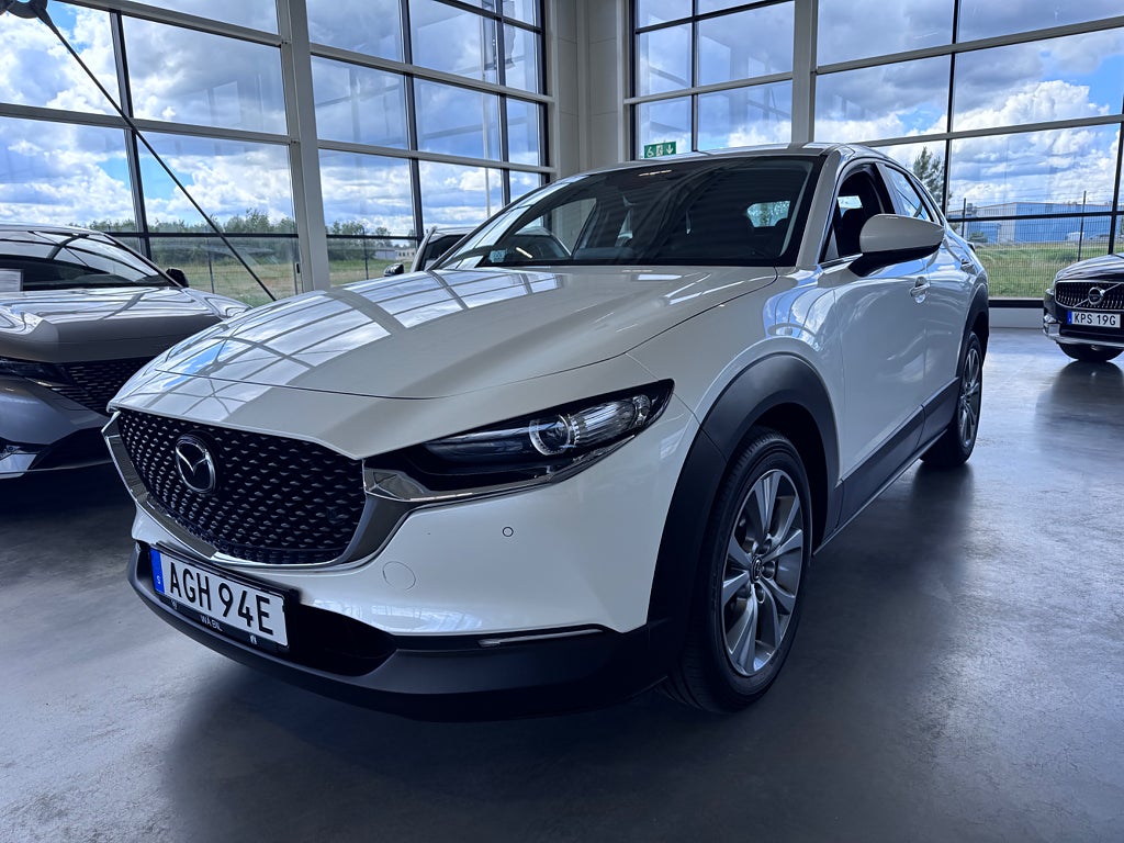 Mazda CX-30 2.0 e-SKYACTIV-G M Hybrid | Rattvärme | MOMS | Kamera |