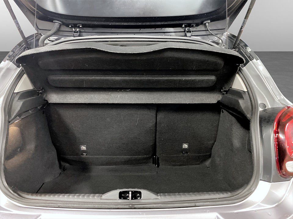 Bild på Citroën C3 Shine Exclusive 1.2 PT 110hk Aut B-KAMERA CARPLAY NAVI