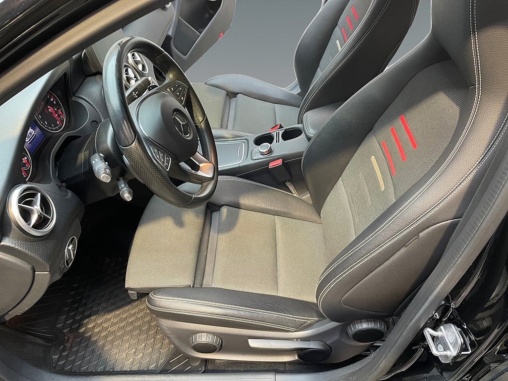 Mercedes-Benz A 200 Aut 156HK Style Backkamera Läder