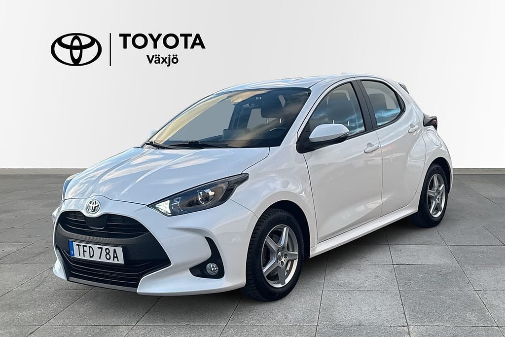 Toyota Yaris Hybrid Active Komfortpaket V-hjul