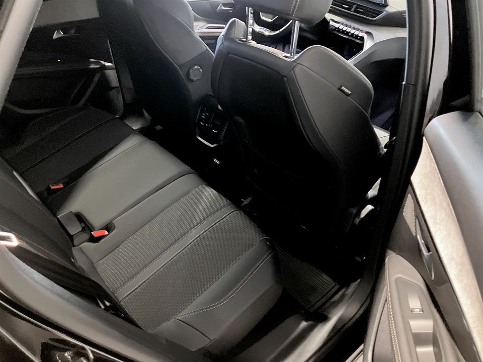 Bild på Peugeot 3008 GT 1.2 PT  Aut KAMPANJRÄNTA 3,99%