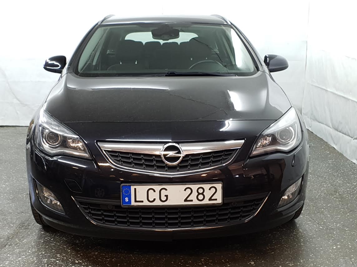 Opel Astra 2011, bild 3/36