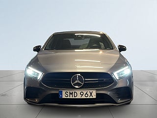 Mercedes-Benz AMG A 35 4MATIC Sedan AMG Pano/Kamera/Burmester/SoV/1Ägare – bild 2