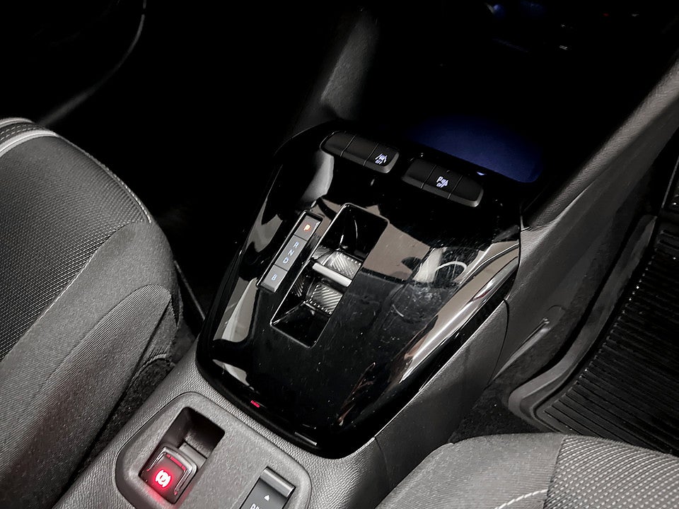 Bild på Opel Corsa-e D&T 50kWh 136hk Aut B-KAMERA CARPLAY