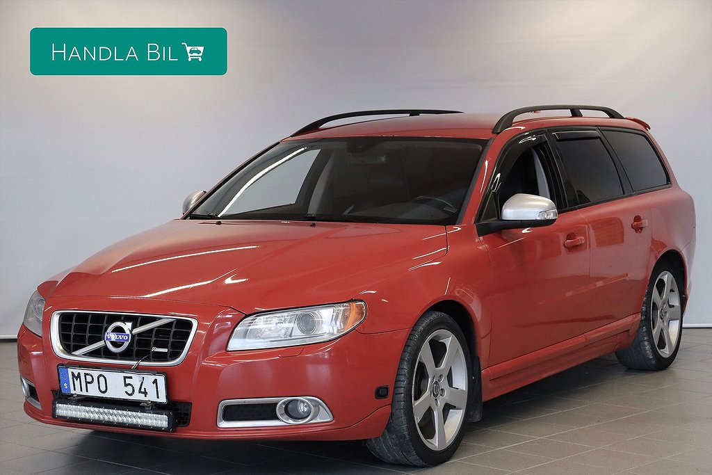 Volvo V70 2.5T 231hk R-Design Skinn M-Värm Drag SoV-hjul