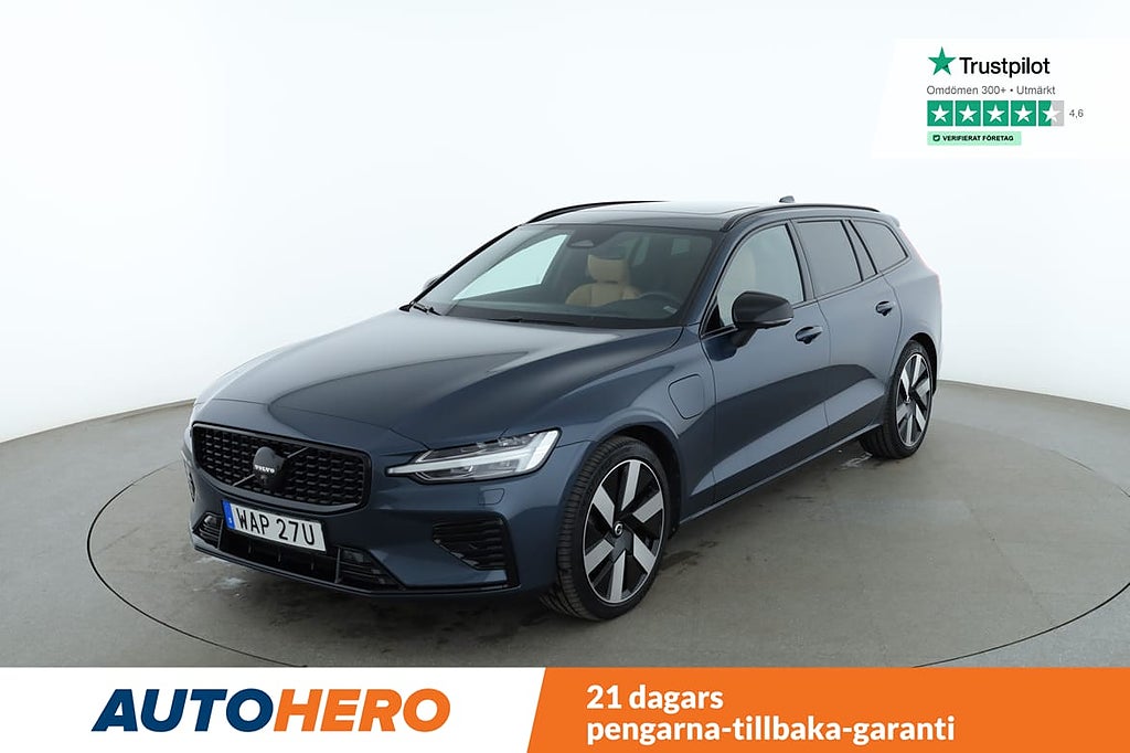 Volvo V60 Recharge T8 Ultimate Dark / Panorama, Orrefors, ...