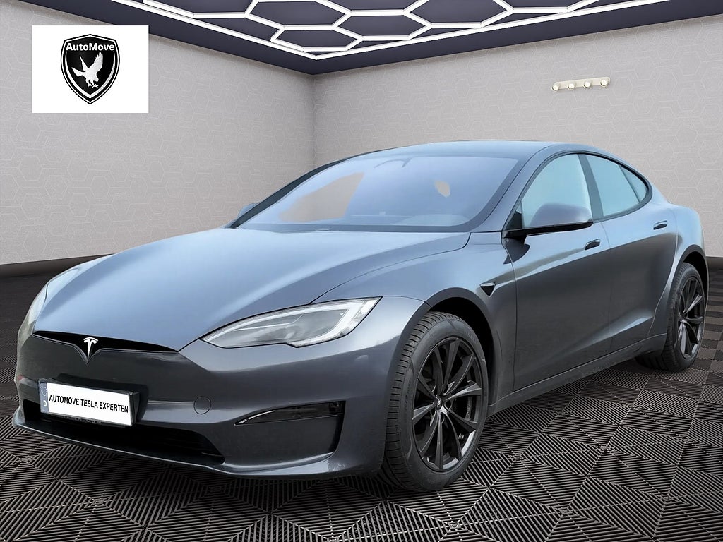 Tesla Model S 670hk