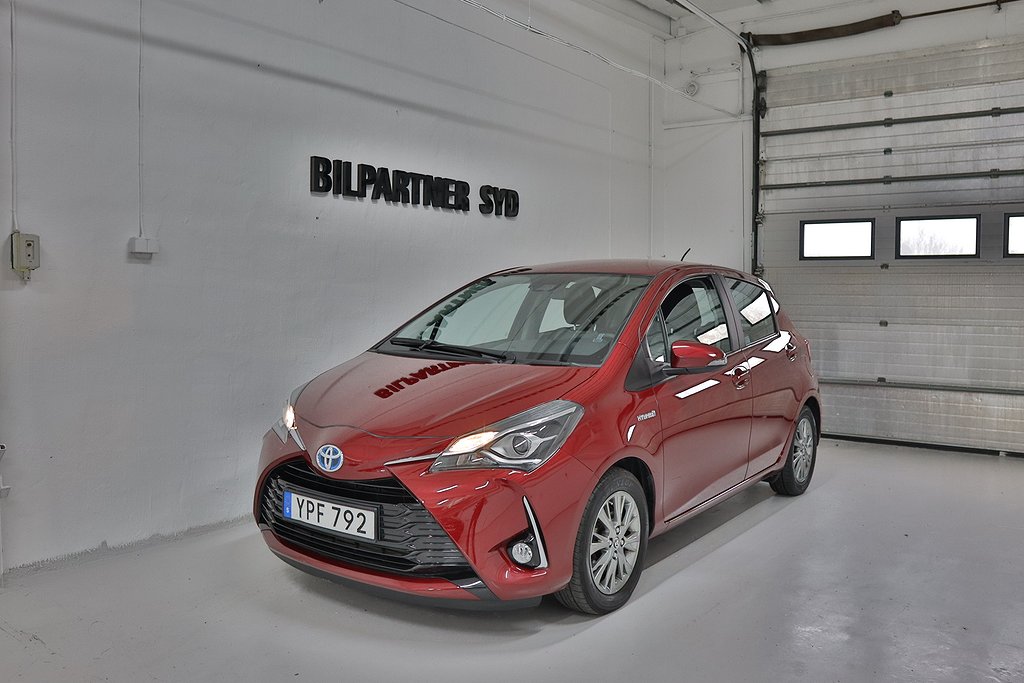 Toyota Yaris Hybrid e-CVT Active Euro 6