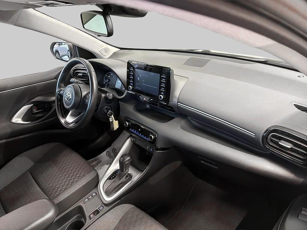 Toyota Yaris 2023 - miniatyr 6