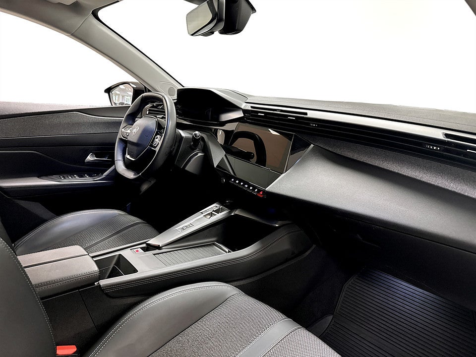 Bild på Peugeot 308 sw SW Allure Pack PHEV 180hk Aut B-KAMERA DRAG