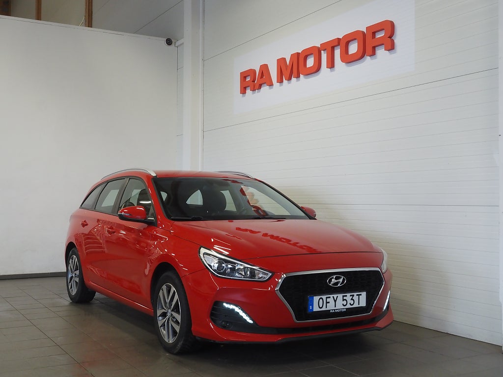 Hyundai i30 Kombi 1.0 T-GDI 120hk Trend Dragkrok Carplay Kamera 2020
