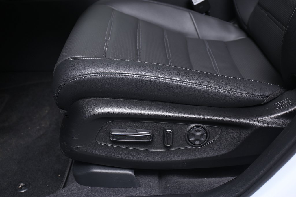Honda CR-V AWD Style Edt+5 Års Service, Garanti & Vinterhjul 2024