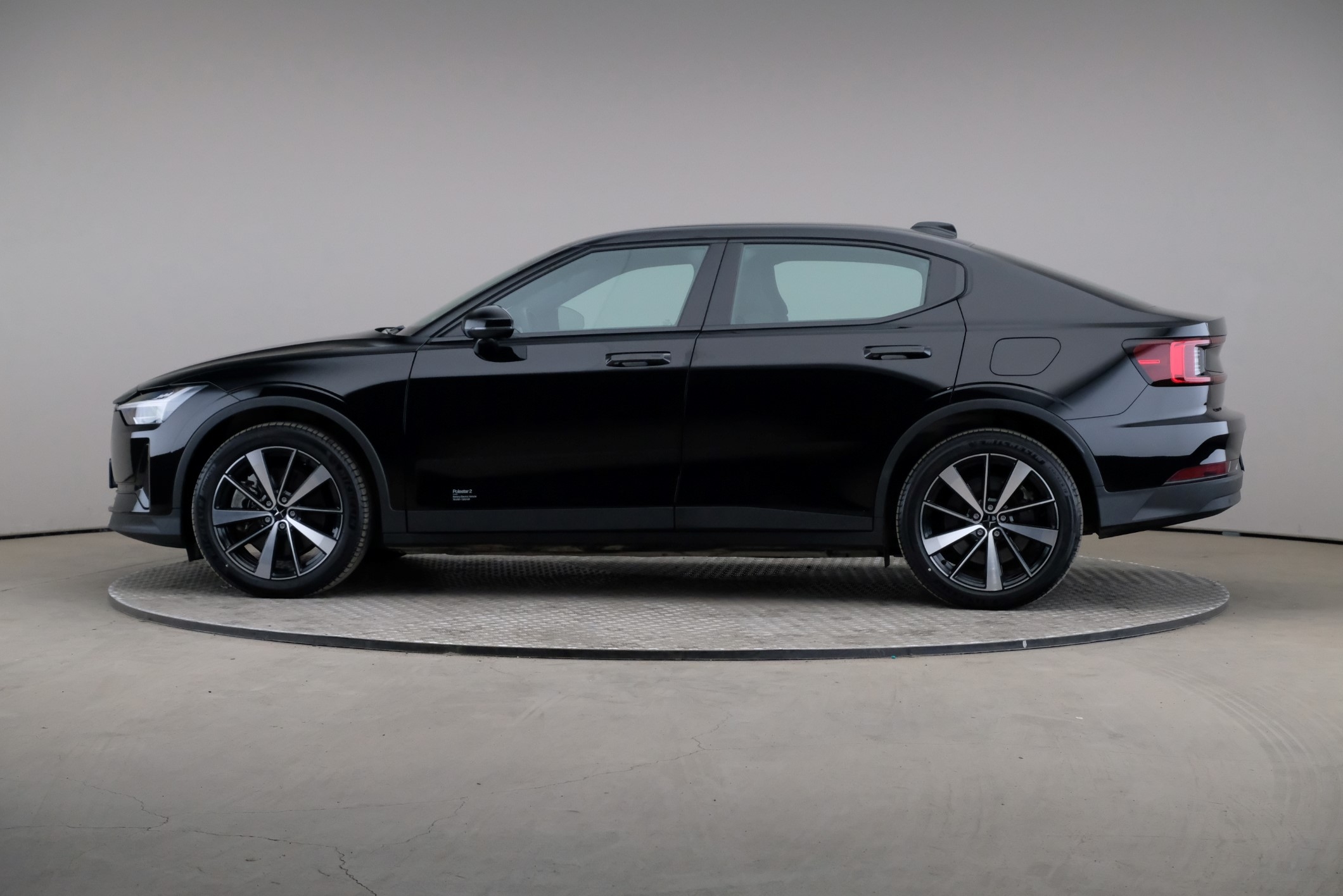 Polestar 2 Long Range Dual Motor 78 kWh 2022, kuva 3/42