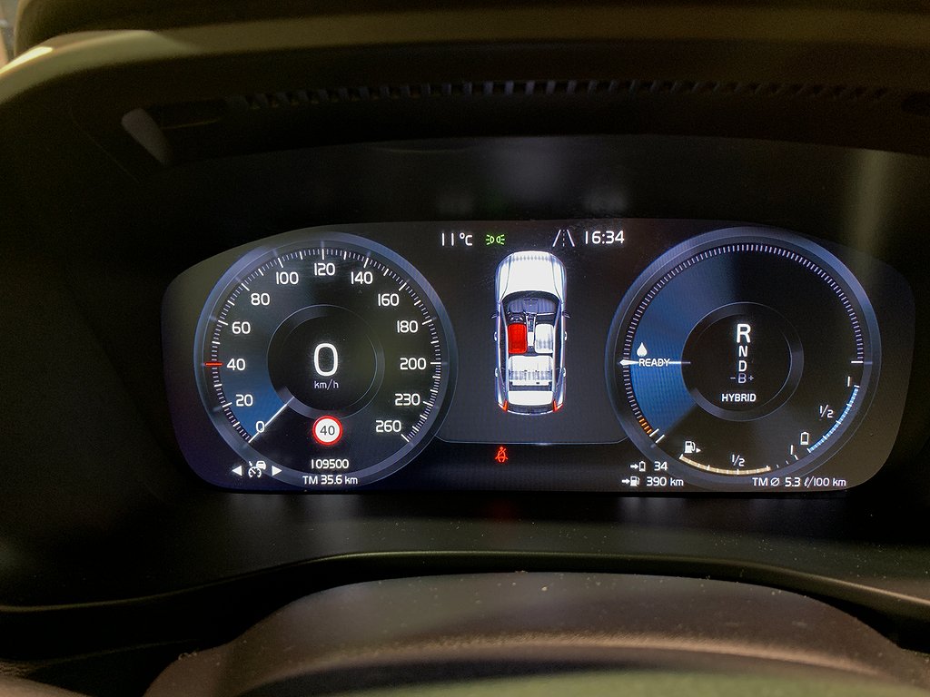 Volvo XC40 Recharge T5 | Momentum | Läder | Kamera 2020