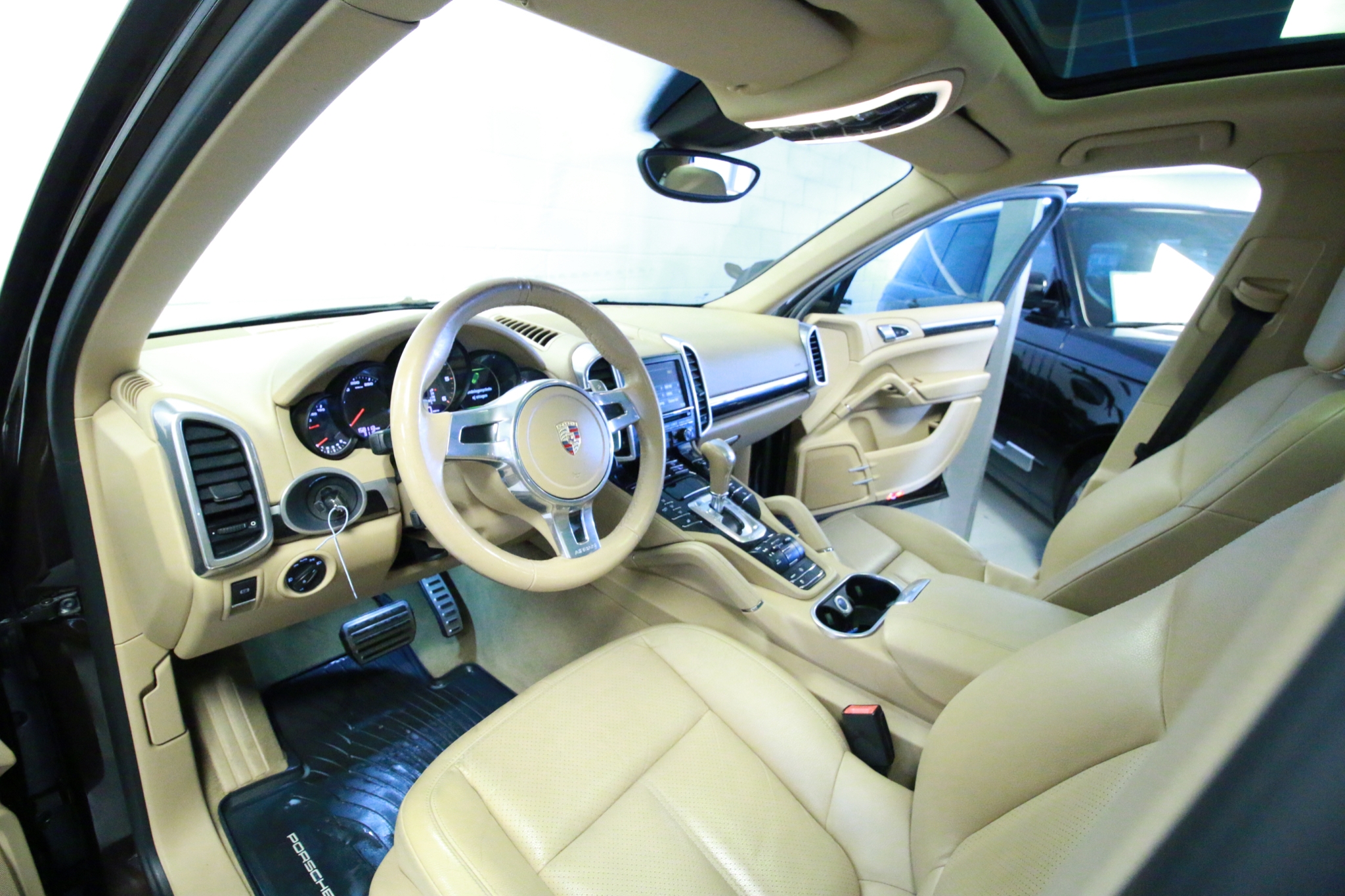 Porsche Cayenne S Diesel S 382hk 2014, bild 6/41