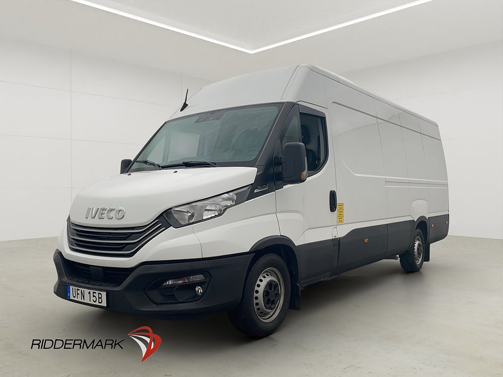 Iveco Daily L4H2 Automat Värmare P-Sensorer 3-Sits Moms