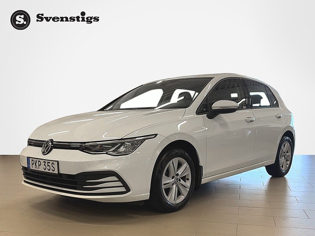 Volkswagen Golf I 110HK GPS Backkamera Adaptiv farthållare
