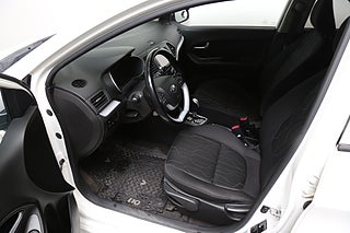 Halvkombi Kia Picanto 14 av 24