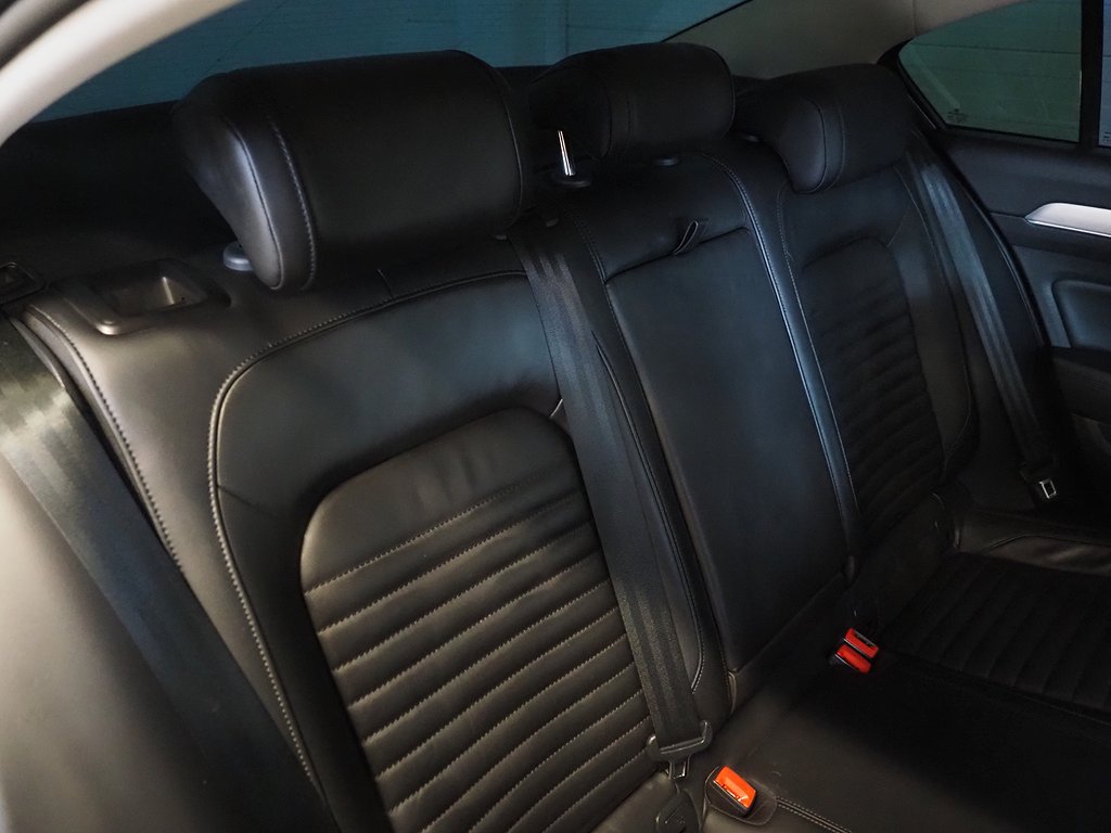 Volkswagen Passat 2.0 TDI 190hk GT 4Motion | Drag | D-värm | 2016