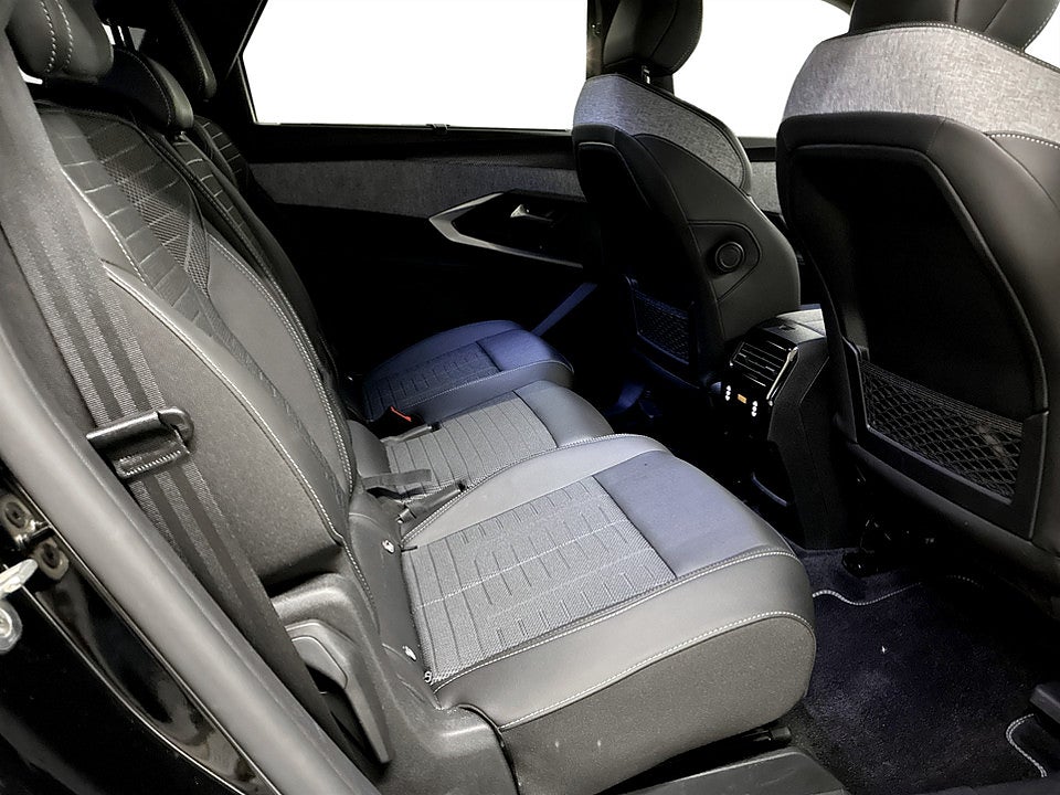 Bild på Peugeot 5008 GT Hybrid 145hk Aut 7-SITS B-KAMERA CARPLAY