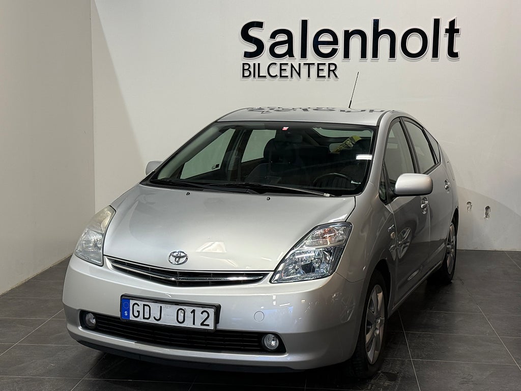 Toyota Prius 1.5 VVT-i + 3CM CVT 1 ägare