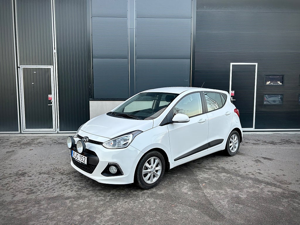 Hyundai i10 1.2 Premium 87hk Rattvärme Extraljus, värmare