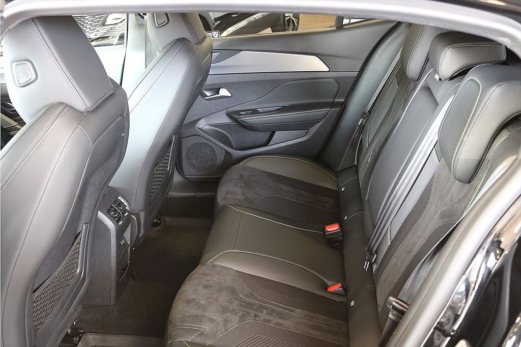 Bild på Peugeot 408 GT 1.2 PT 130hk Aut - CARPLAY, RATTVÄRME