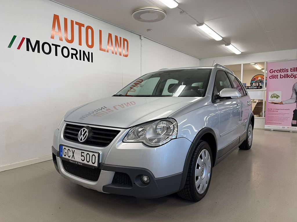 Volkswagen Polo VOLKSVAGEN  CROSS POLO  1.4 / NY KAMREM / LÅG MIL 