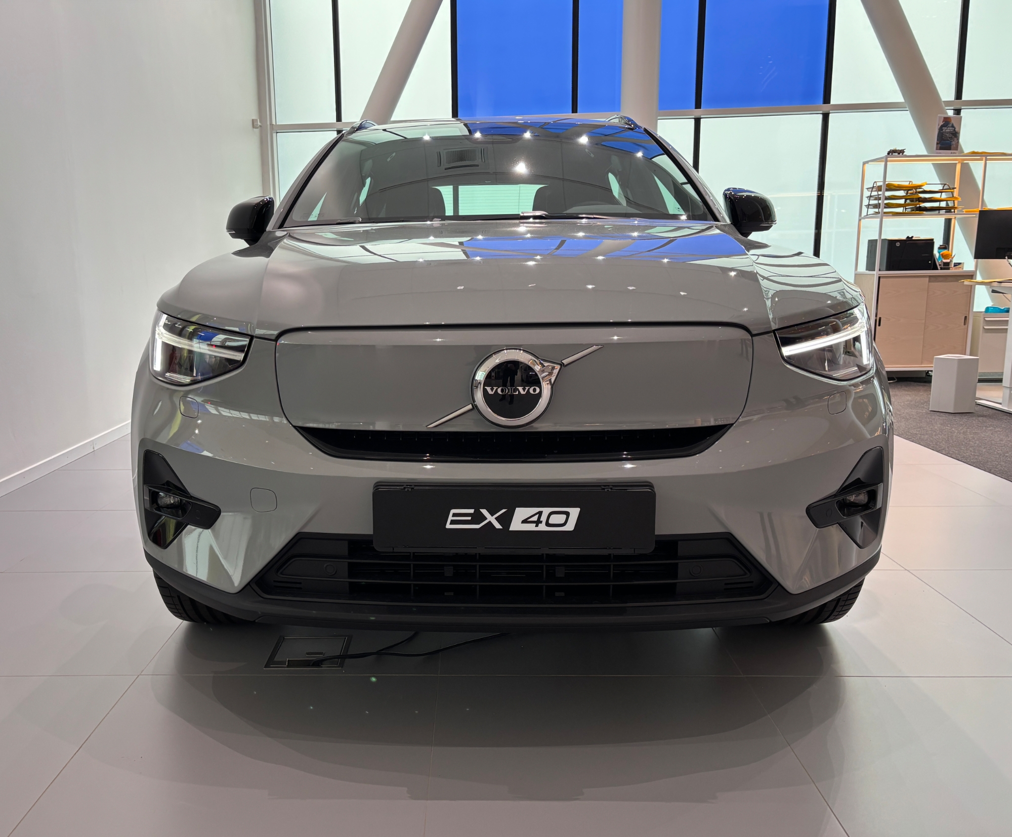 Volvo EX40 PLUS SE 2027, bild 2/10