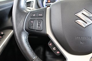 Kombi Suzuki S-Cross 15 av 22